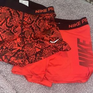 2 pairs of Nike spandex